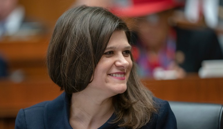 Democrats grapple with mixed impeachment reviews