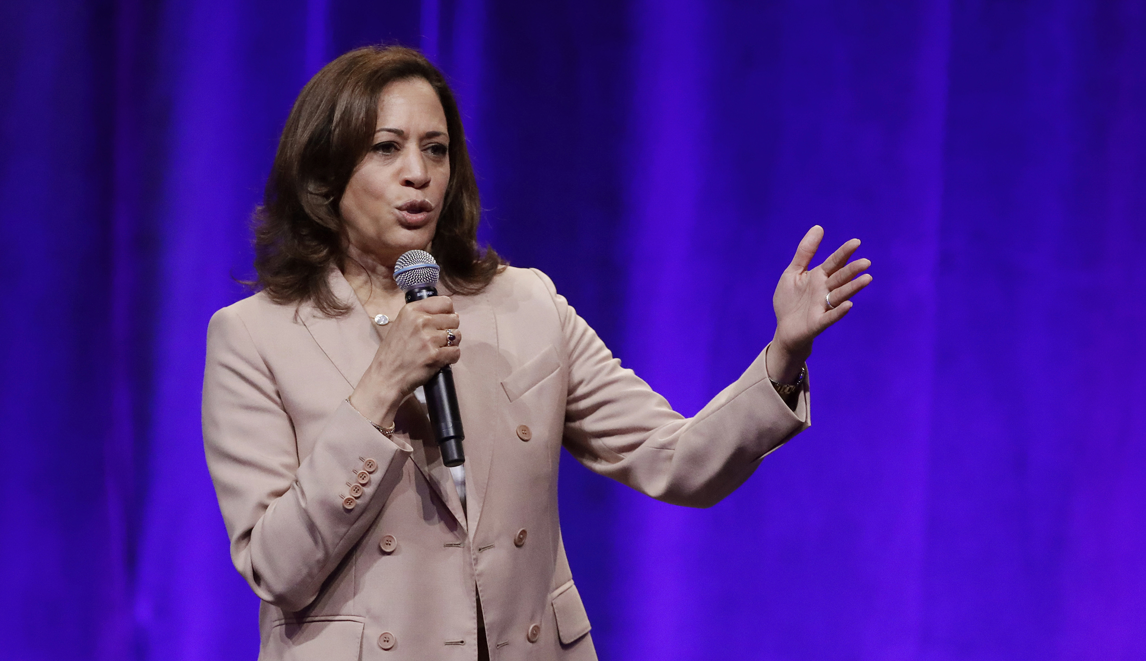 Kamala Harris introduces new healthcare plan that would keep private insurers in the game
