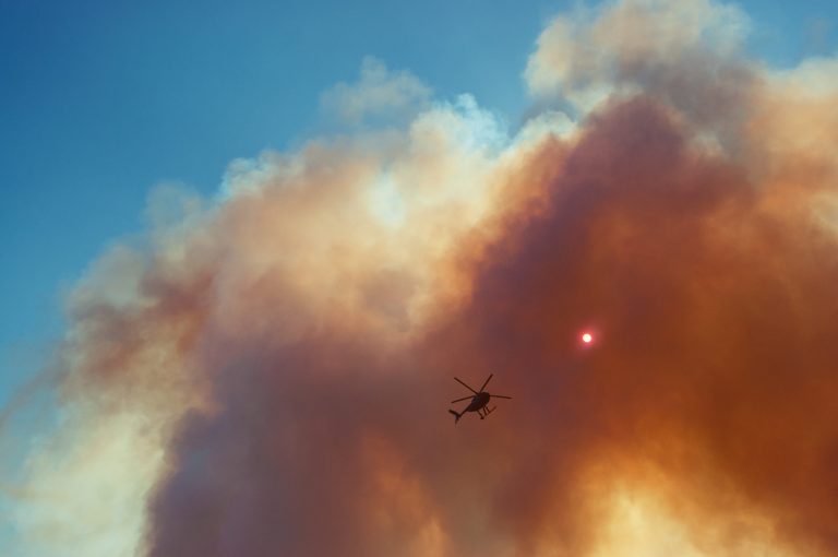 Helicopter fighting blaze in California crashes, killing pilot