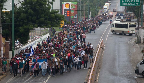 Trump threatens military blockade at the border as Honduran caravan approaches