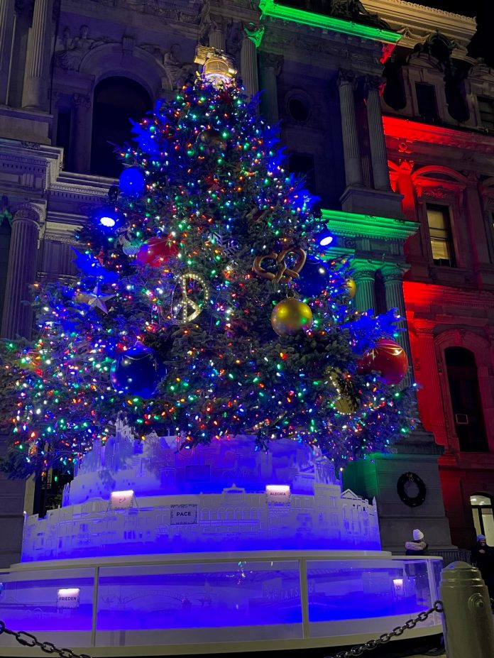 Philadelphia declares war on the Christmas tree