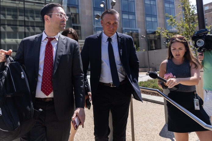 Democrats choose amnesty over securing the border: Poll