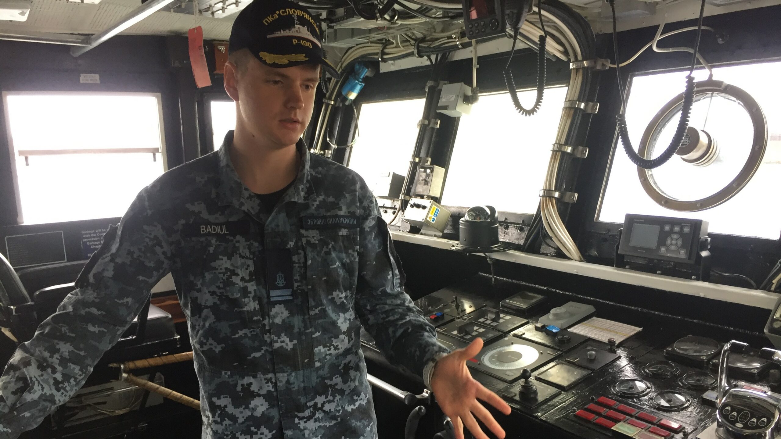 US helps Ukraine fend off Russia in Black Sea after most of fleet was captured with Crimea