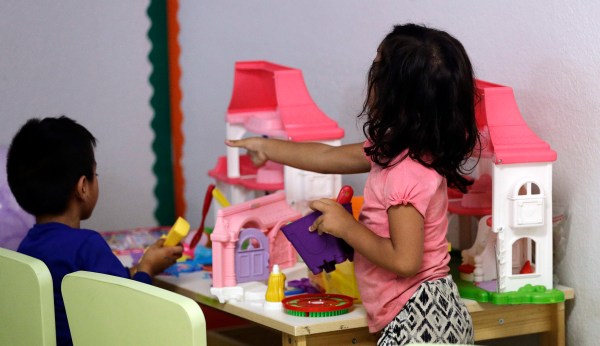 Daily flow of immigrant children to HHS cut nearly in half over the last week