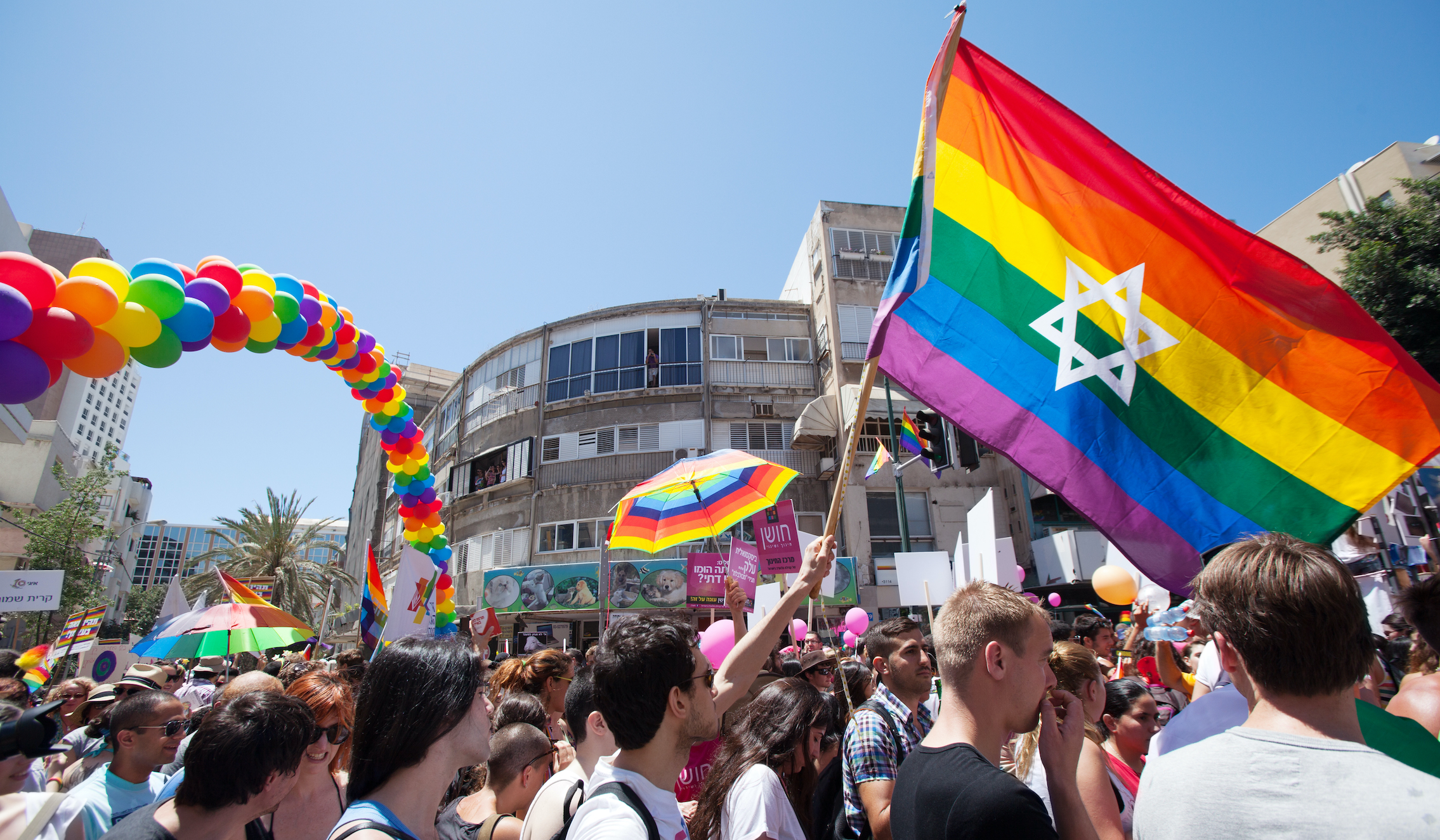 Pride march in Chicago alters flyers depicting burning American and Israeli flags