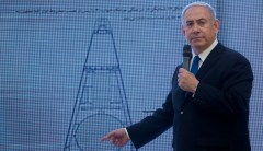 Israel warns that Iran could be preparing a military strike