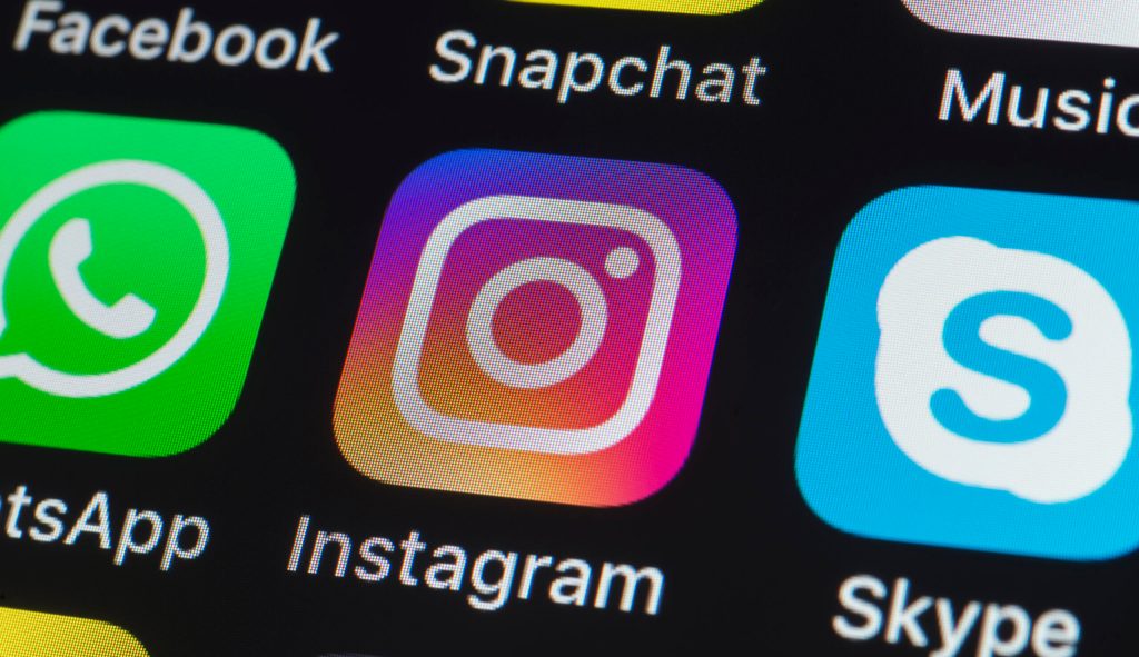 New Jersey weighs restrictions on minor social media use