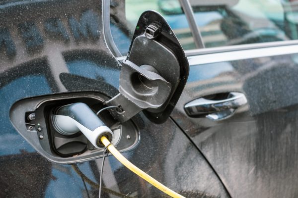 SEE IT: Coal miners rescue dead electric vehicle