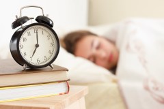 Daylight saving time: Health experts and lawmakers sound the alarm over changing the clocks