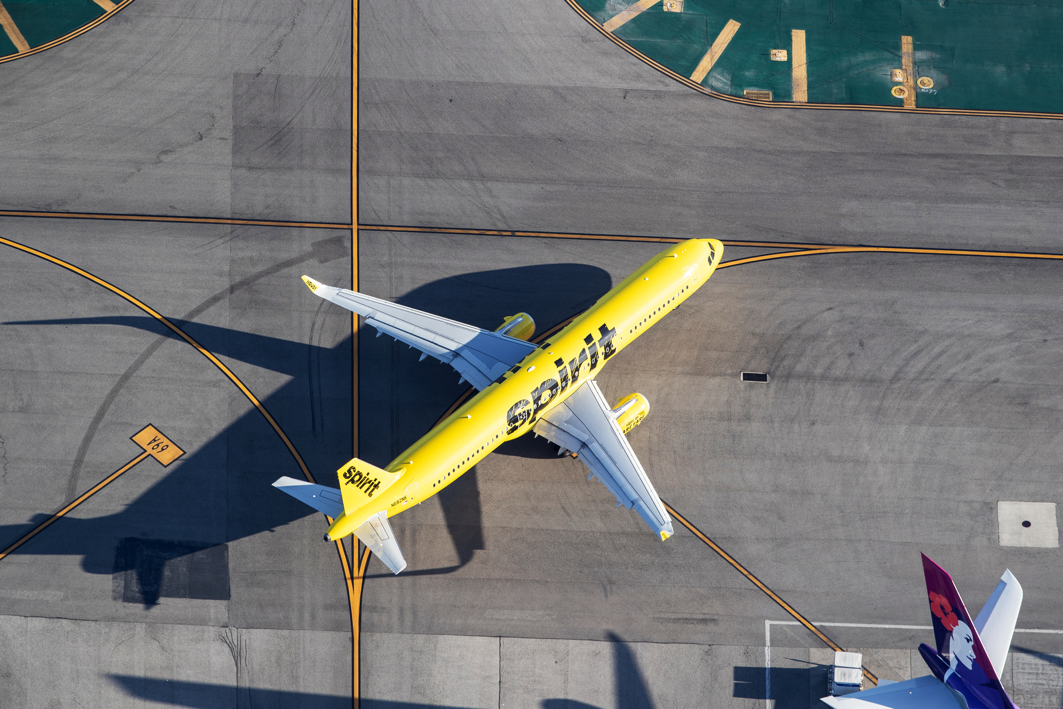 Spirit Airlines says adults, not young child in viral video, refused to comply with mask mandate