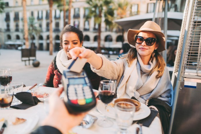 Consumer spending surprisingly robust despite inflation and interest rate hikes