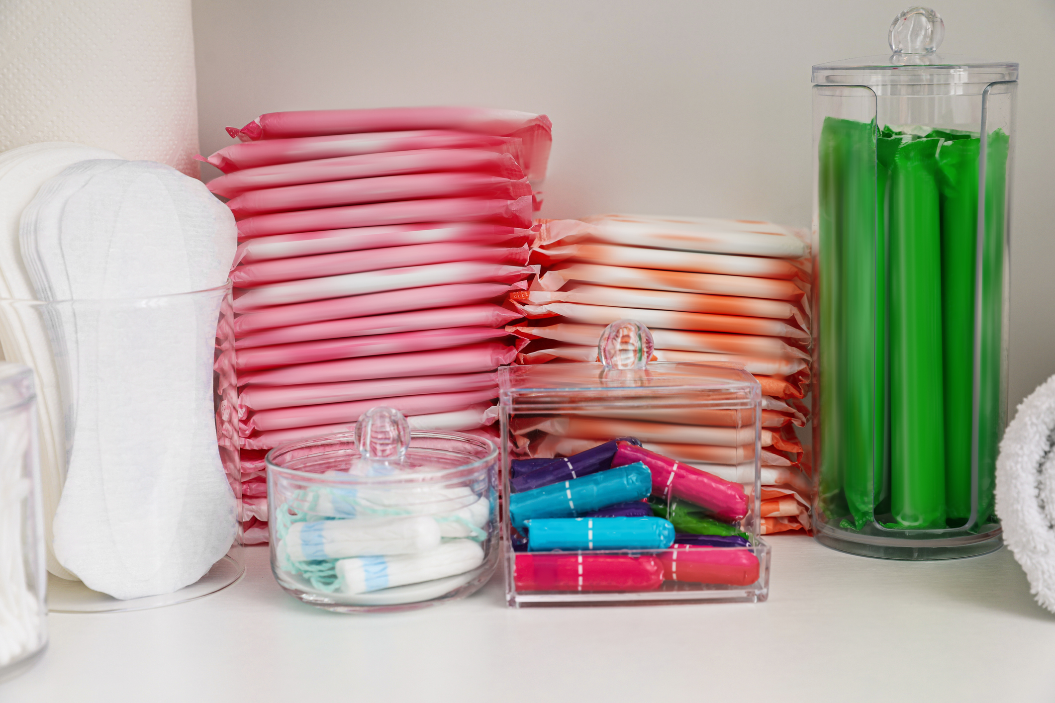 Canada requiring employers to provide tampons in federally regulated workplaces