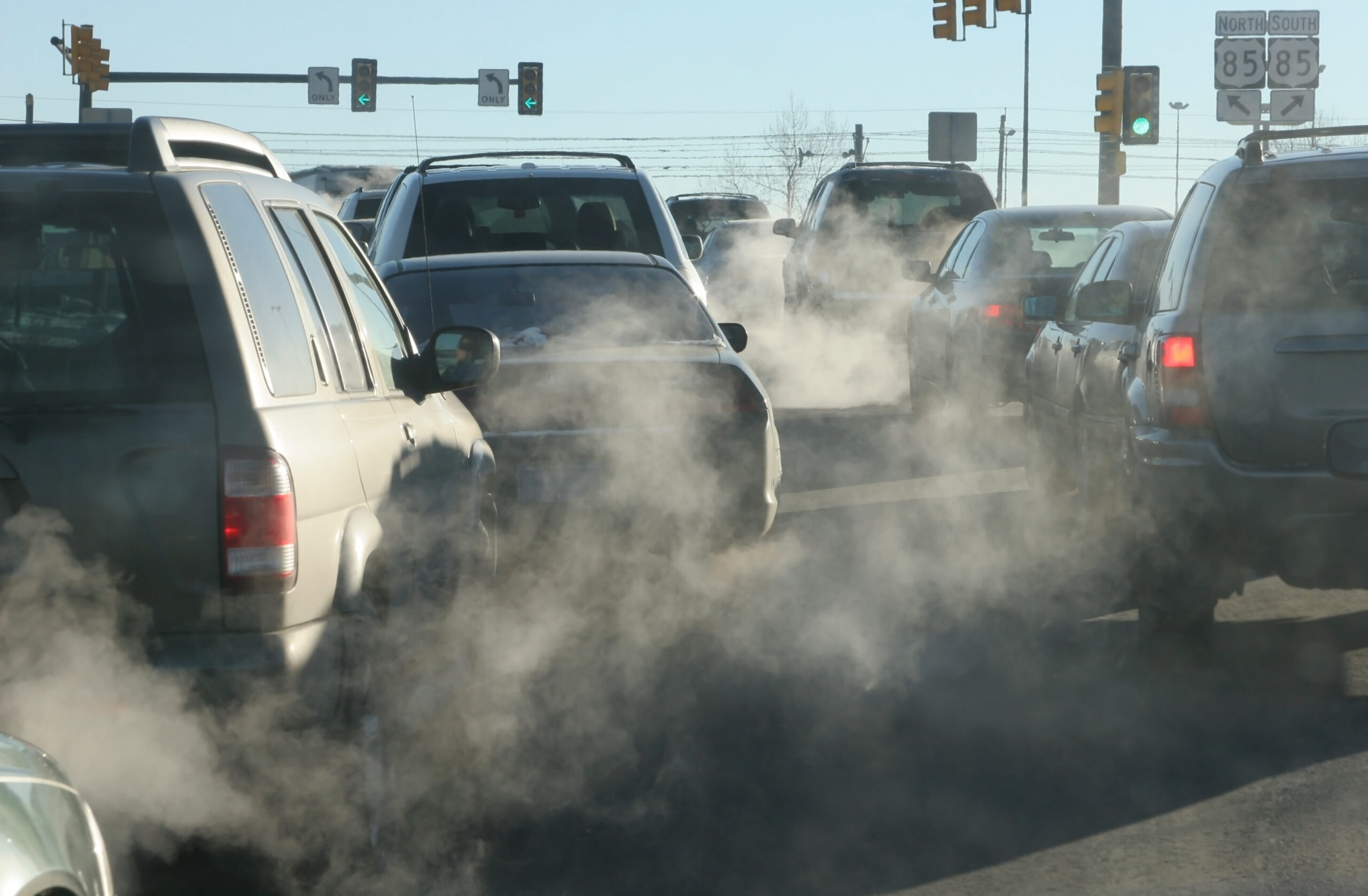 Green group switches gears in battling Trump’s clean car rollback