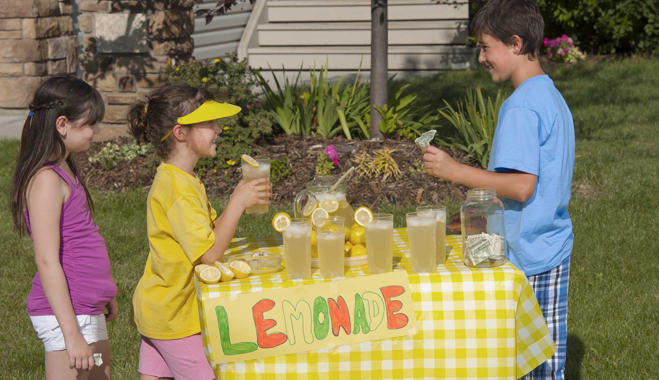 Texas Gov. Abbott signs law allowing kids to run lemonade stands
