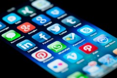 Trump supporters and Republicans flock to Truth Social despite early glitches