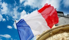 Neutral pronoun addition to French dictionary sparks backlash from French officials