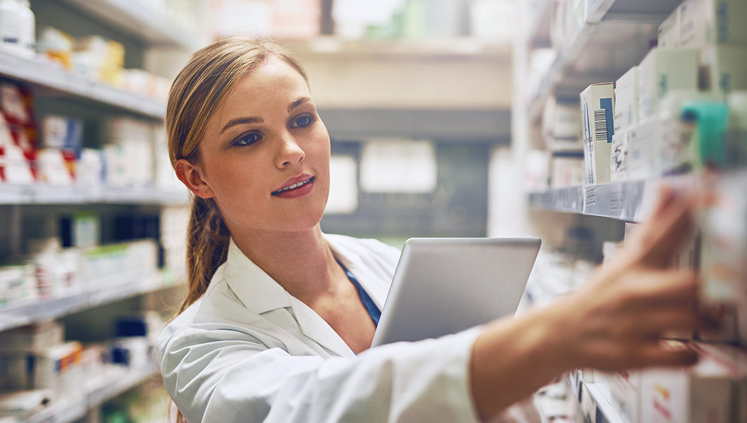 Doctors to Trump administration: Block CVS-Aetna deal