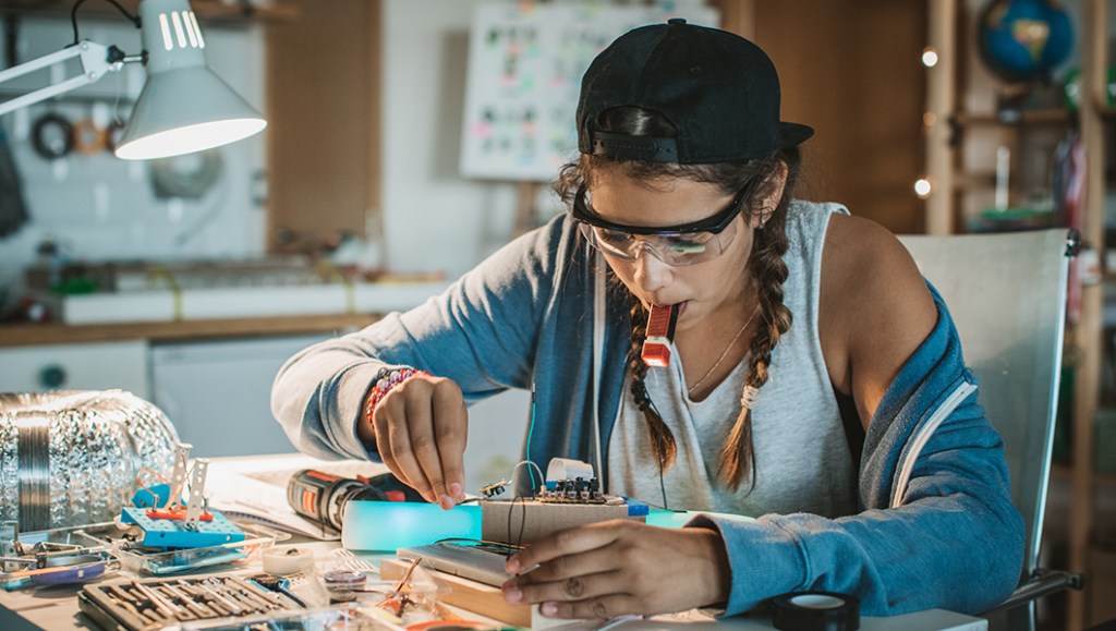 To fix the tech gender gap, fix computer science education
