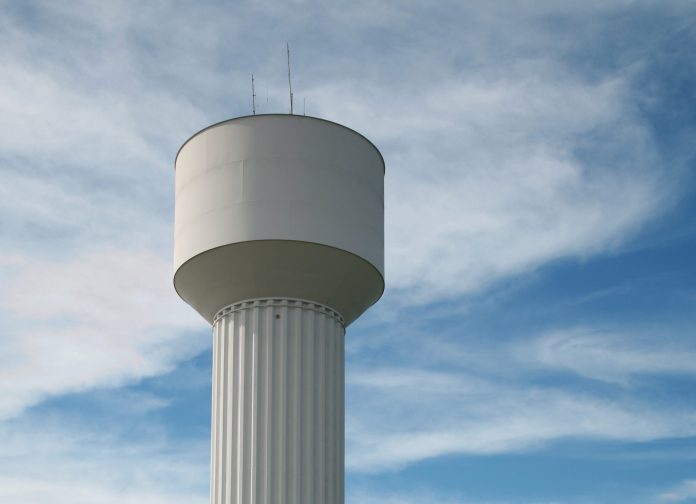 Florida city accidentally sells water tower