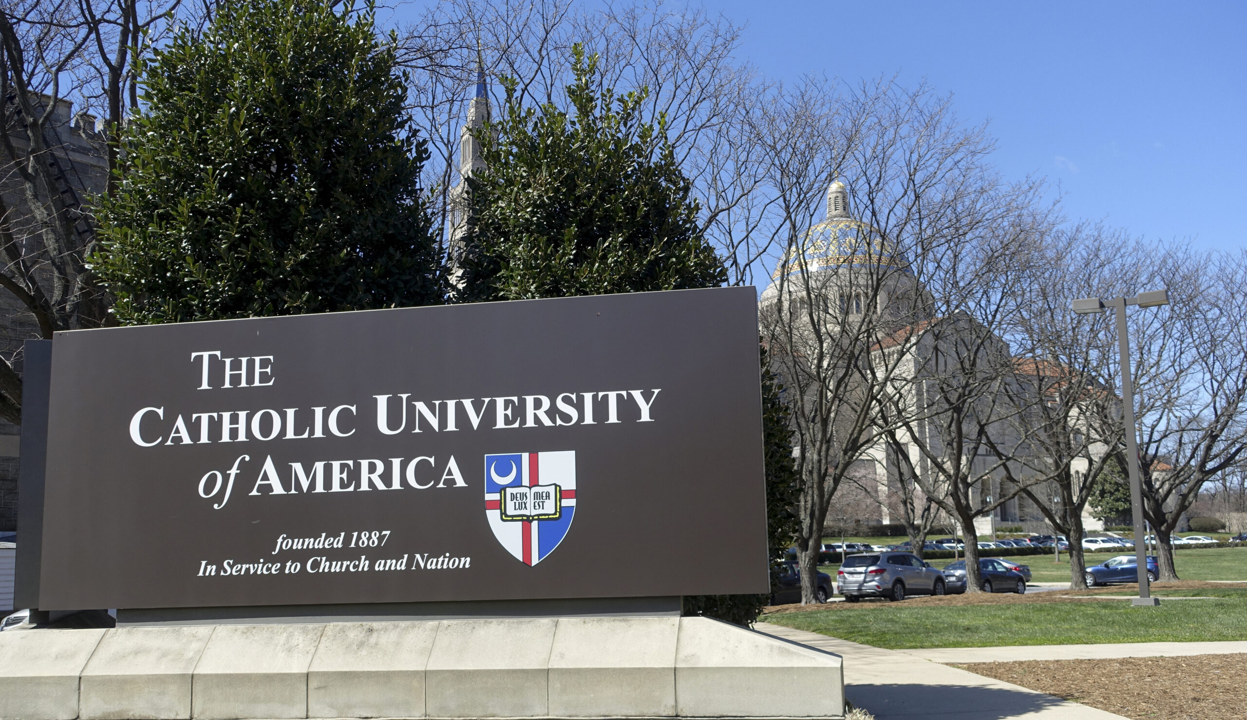 Schism: Catholic University supports porn filter on campus, Notre Dame doesn’t