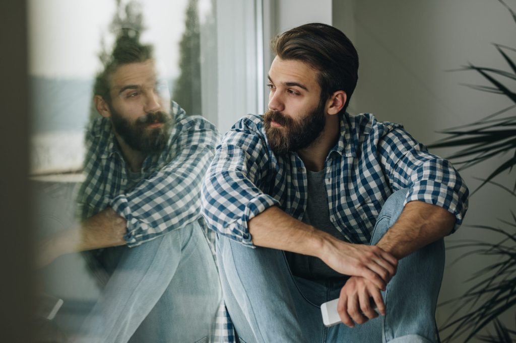 More people live alone during the ‘epidemic of loneliness’: Census Bureau