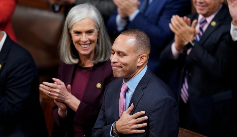 Jeffries says it’s not Democrats’ job to ‘save the Republicans from their dysfunction’