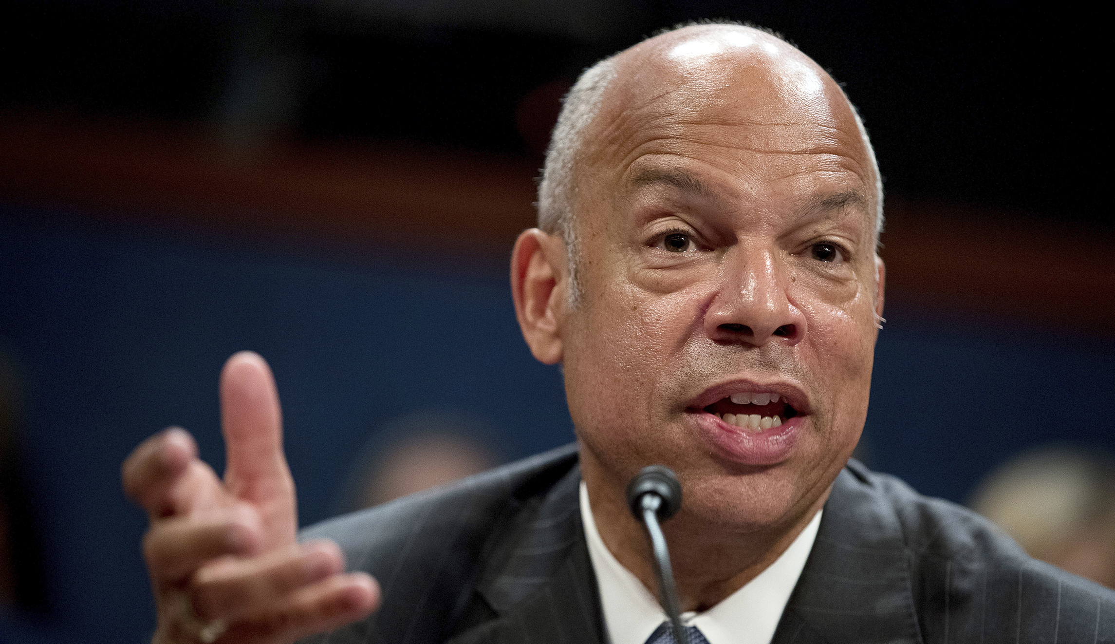 Obama official withdraws from commencement speech after student complaints