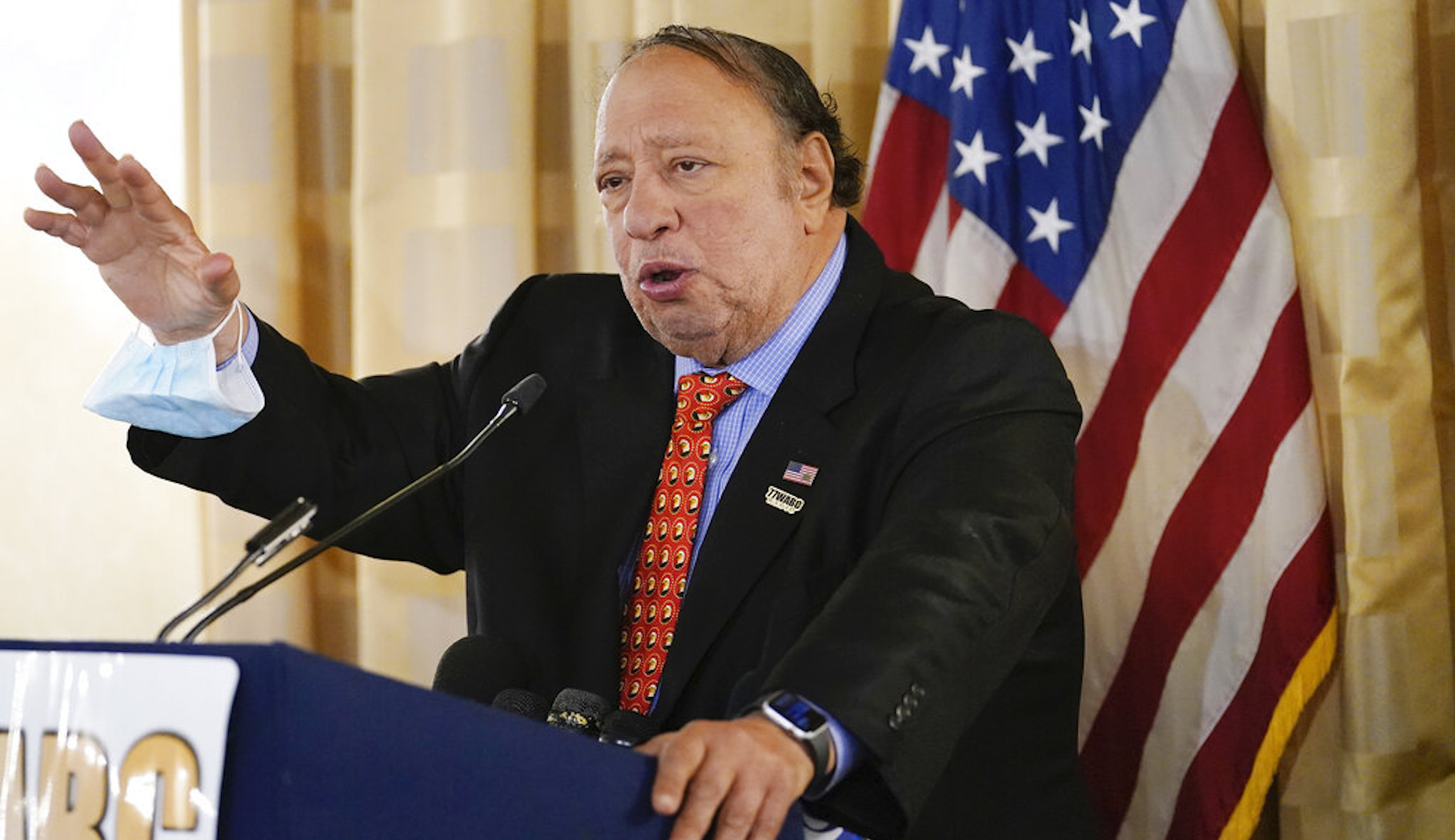 NYC billionaire John Catsimatidis says he will likely back any Republican over Biden