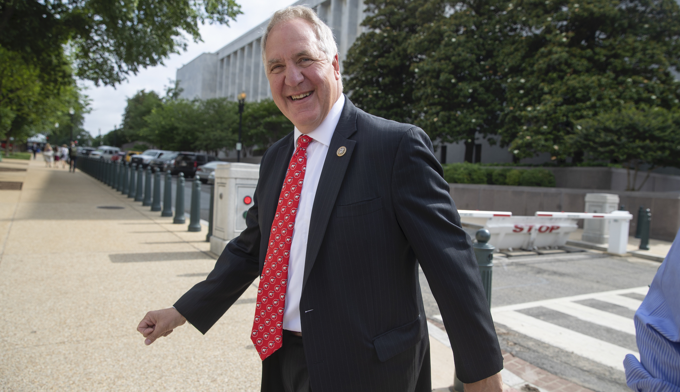 GOP congressman withdraws support for Trump over Syria decision