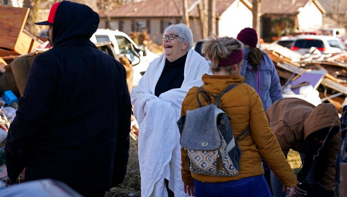 Kentucky candle factory workers claim supervisors threatened firings if they left before twister hit: Report