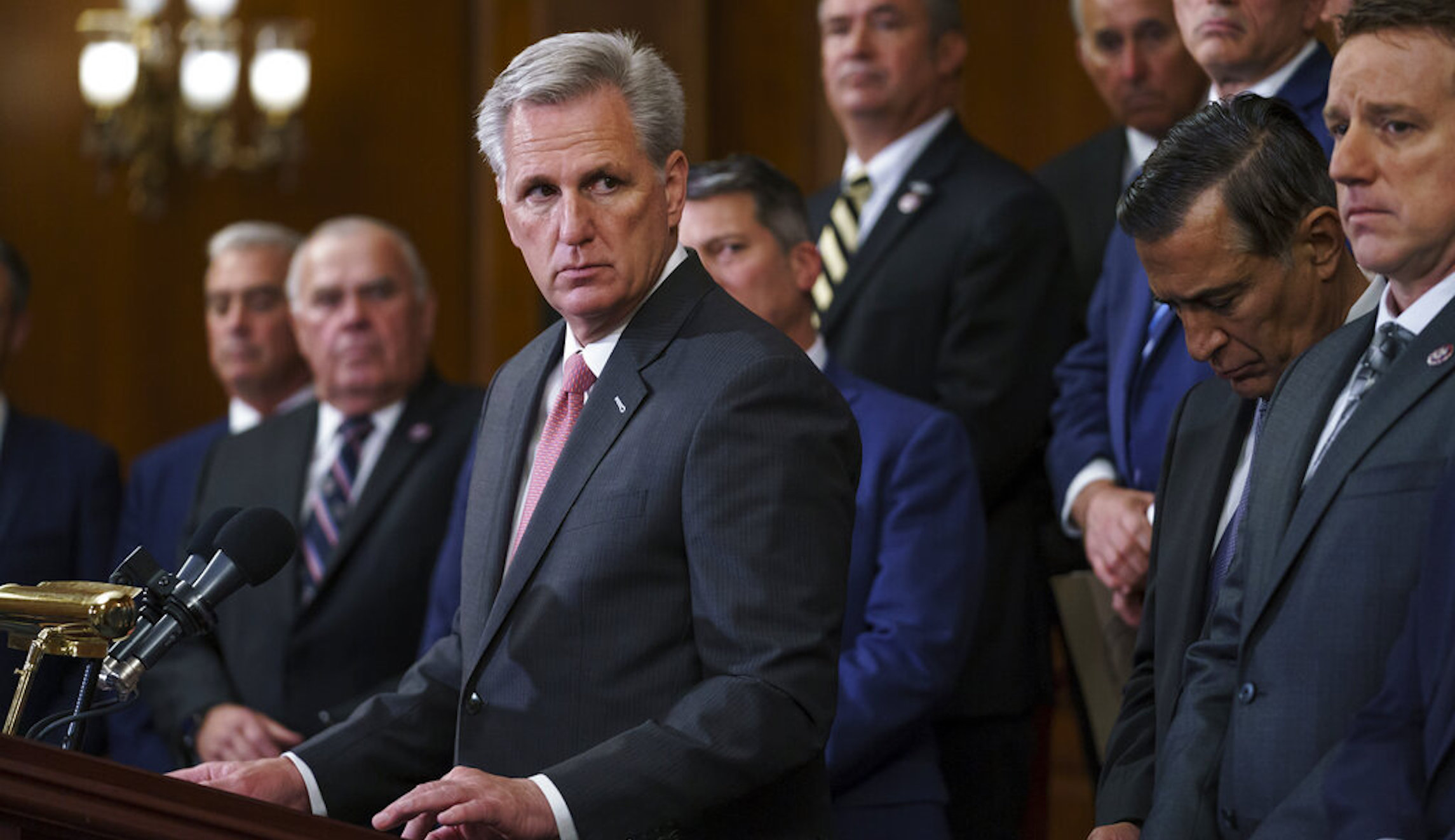 McCarthy digs in on defying Jan. 6 committee