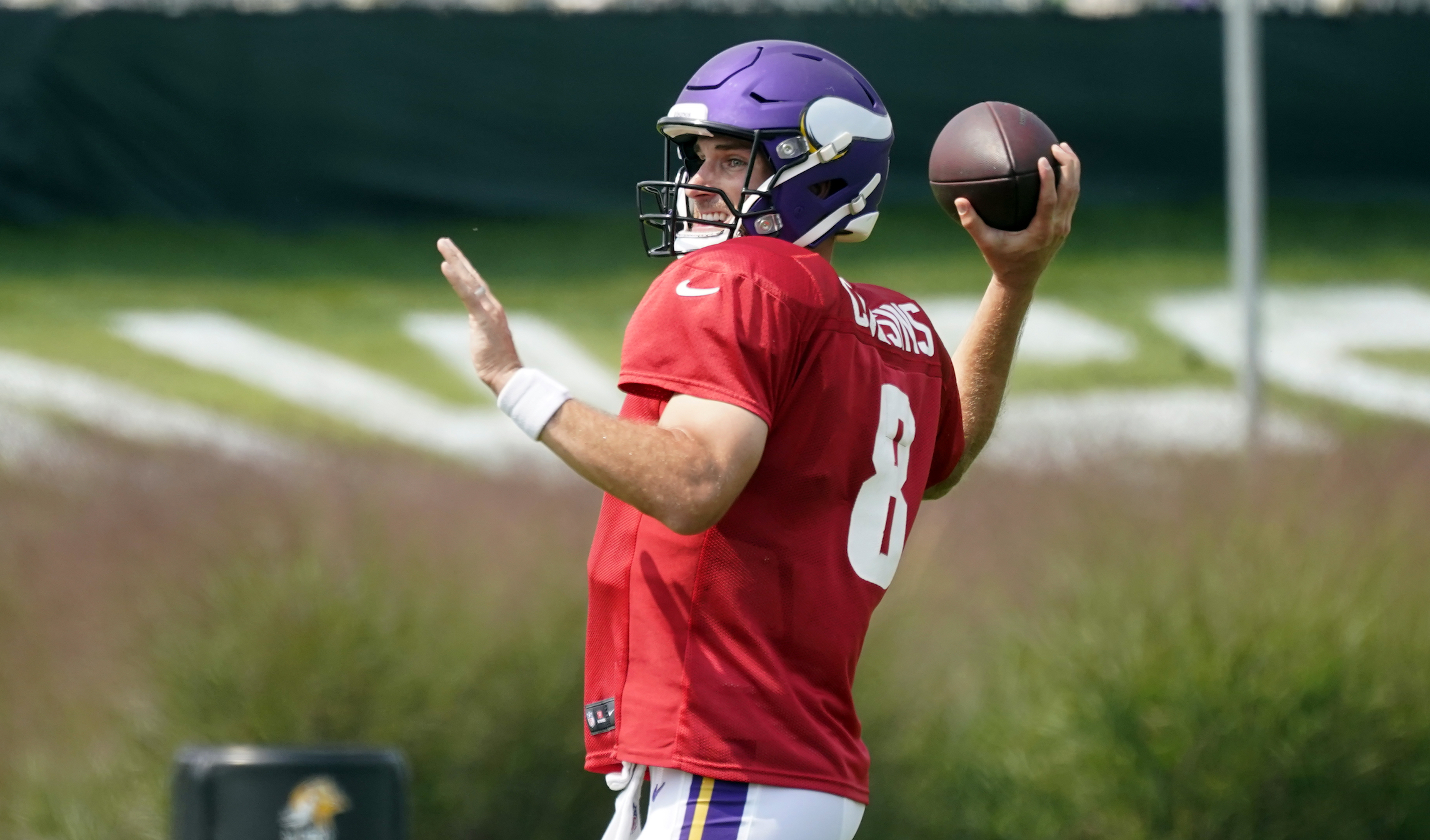 Michigan hospital ends partnership with NFL quarterback Kirk Cousins over vaccine stance