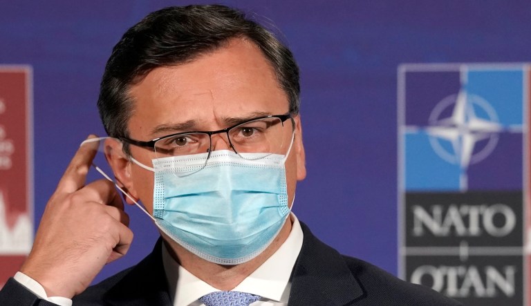 Ukraine affirms NATO aspiration after apparent wobble