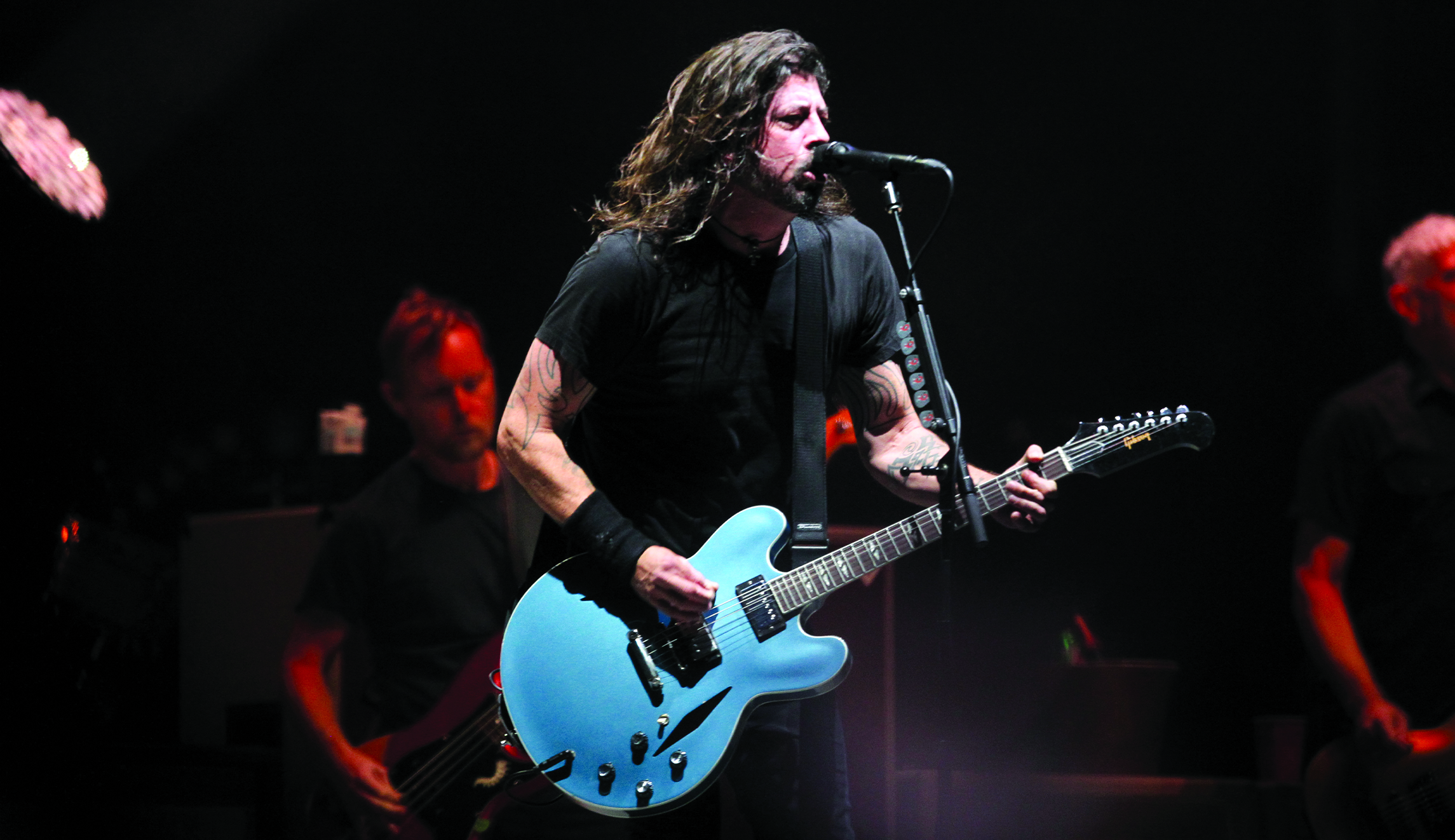There are no ghostwriters for Dave Grohl