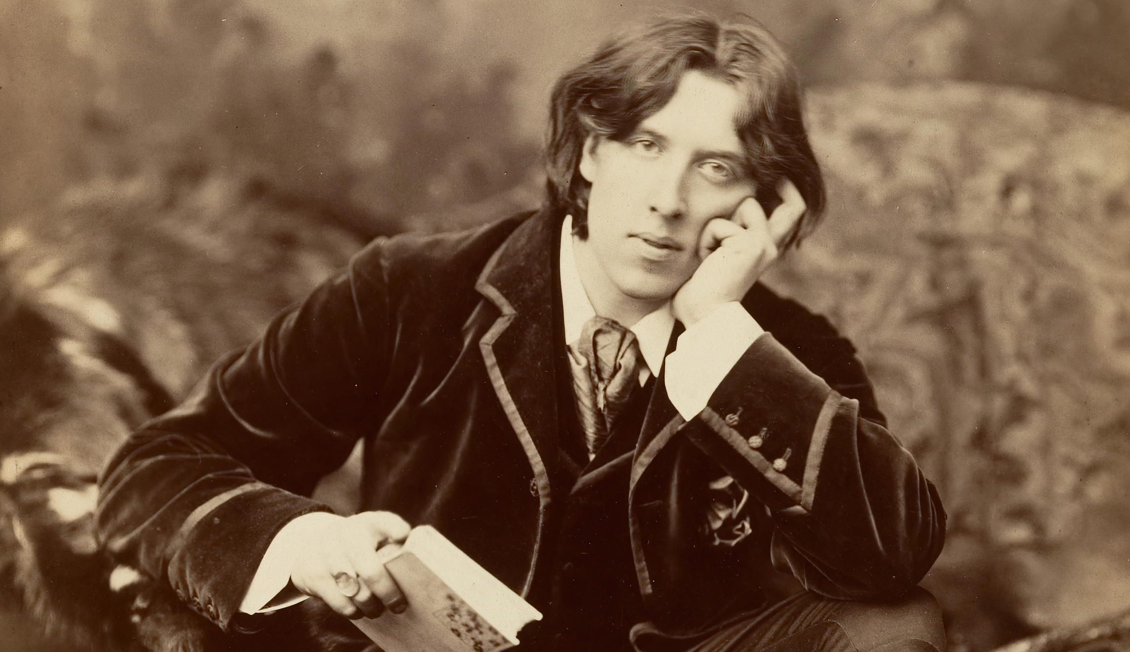 The unmythical Oscar Wilde