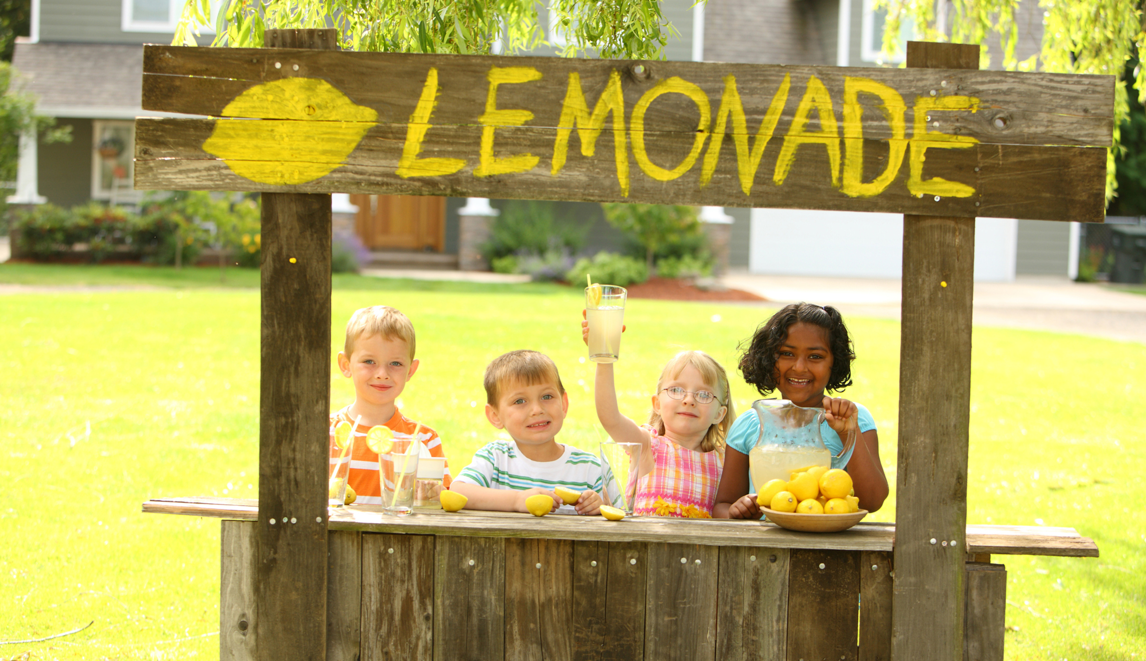 Youth gain lemonade stand freedom as 287 new Illinois laws set to take effect