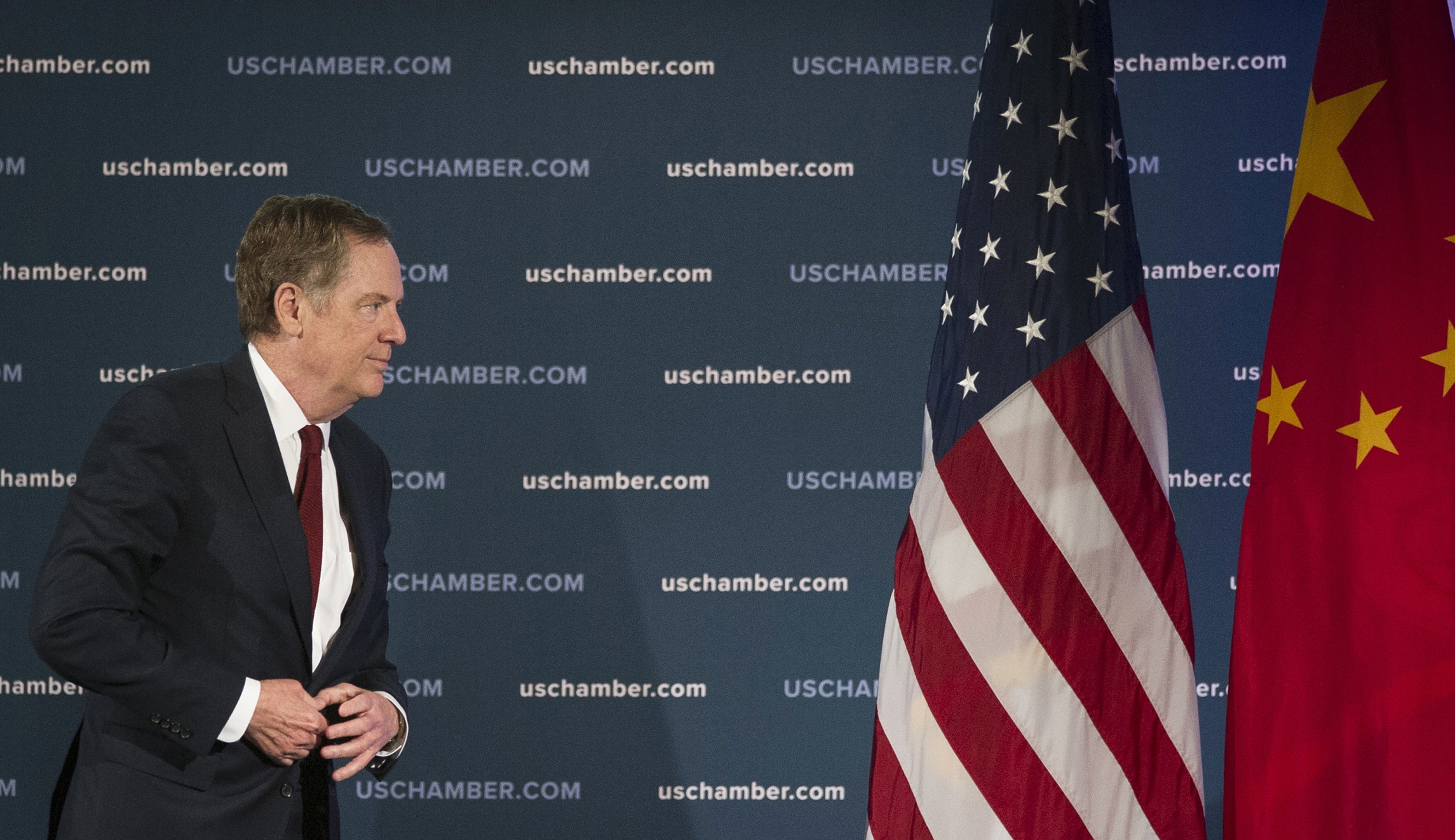 US threatens China with tariffs for intellectual property violations