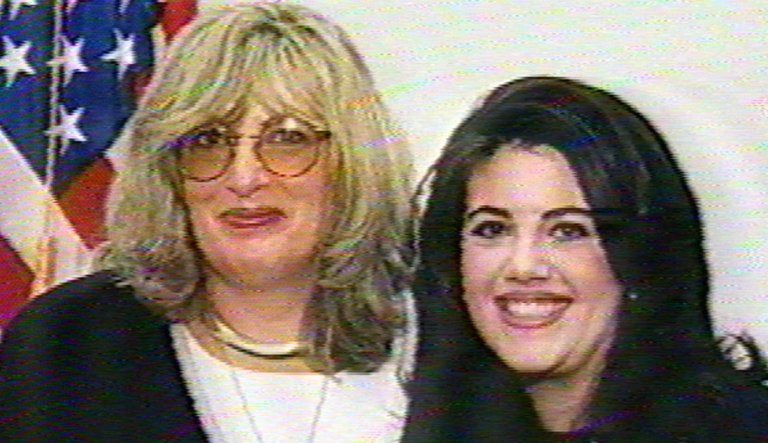 Linda Tripp, who exposed Clinton-Lewinsky affair, dies