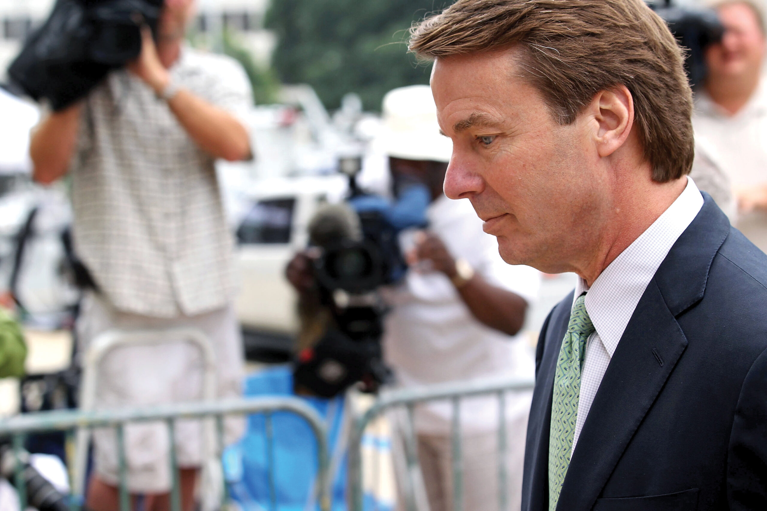 Edwards, Not Clinton, Is the Better Precedent for Trump