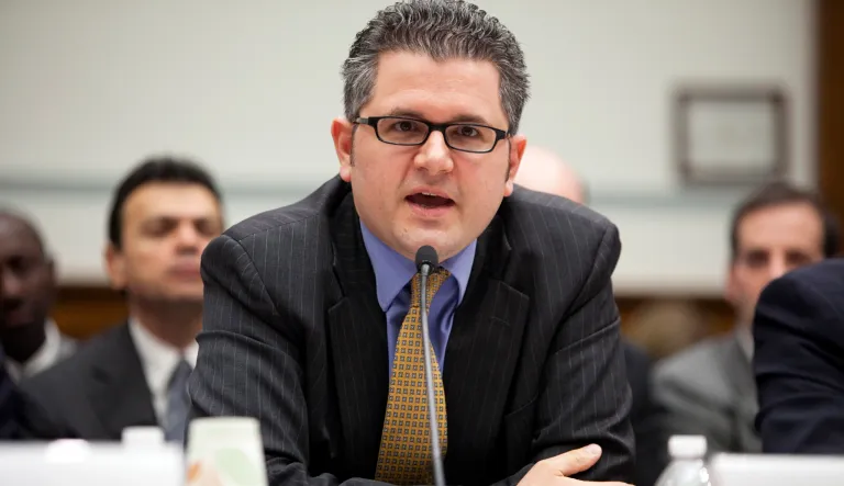 Senate panel advances critic of Fannie and Freddie to be their regulator