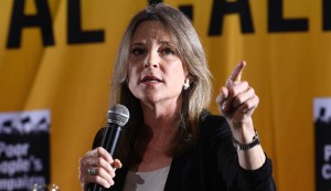 What’s behind the charm of Marianne Williamson?