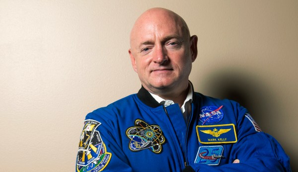 McCain donors flip to Mark Kelly over Republican incumbent in key Arizona Senate race