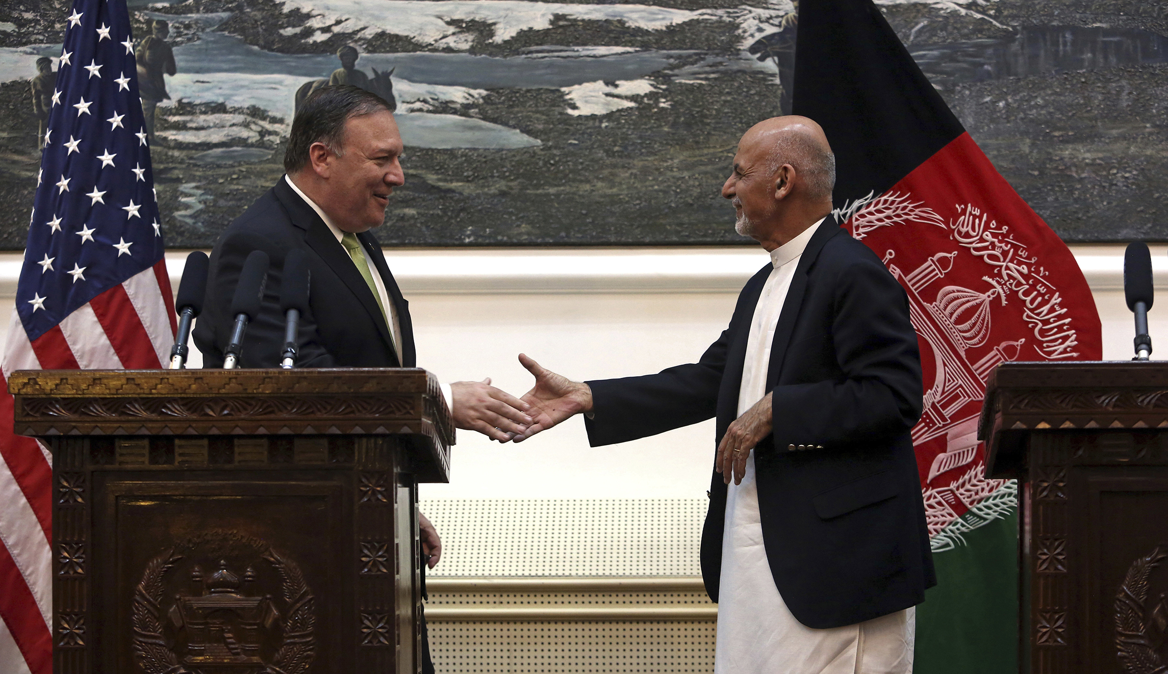 Mike Pompeo makes surprise visit to Afghanistan