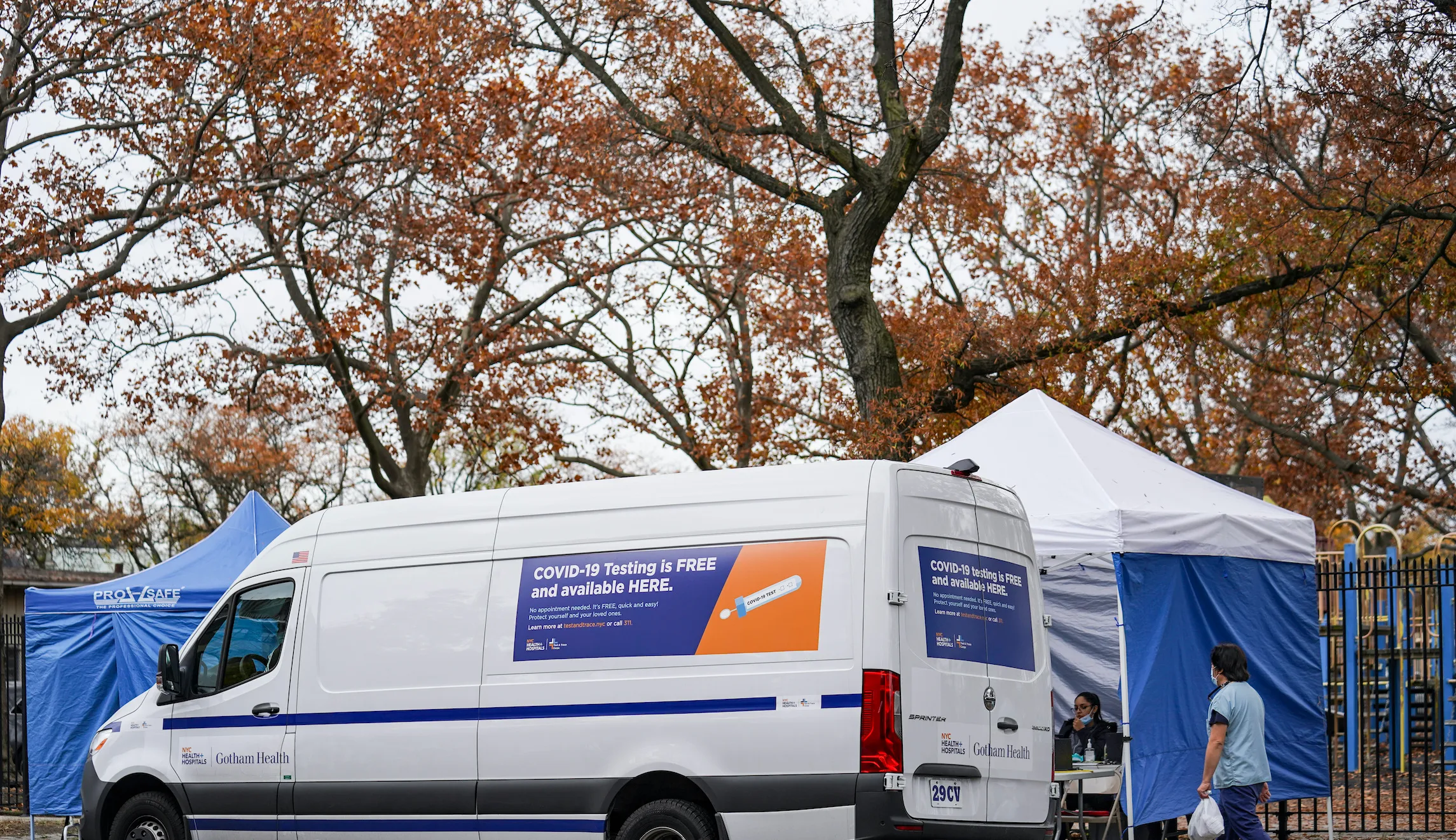 Andrew Cuomo imposes coronavirus restrictions on restaurants, bars, gyms, and private gatherings