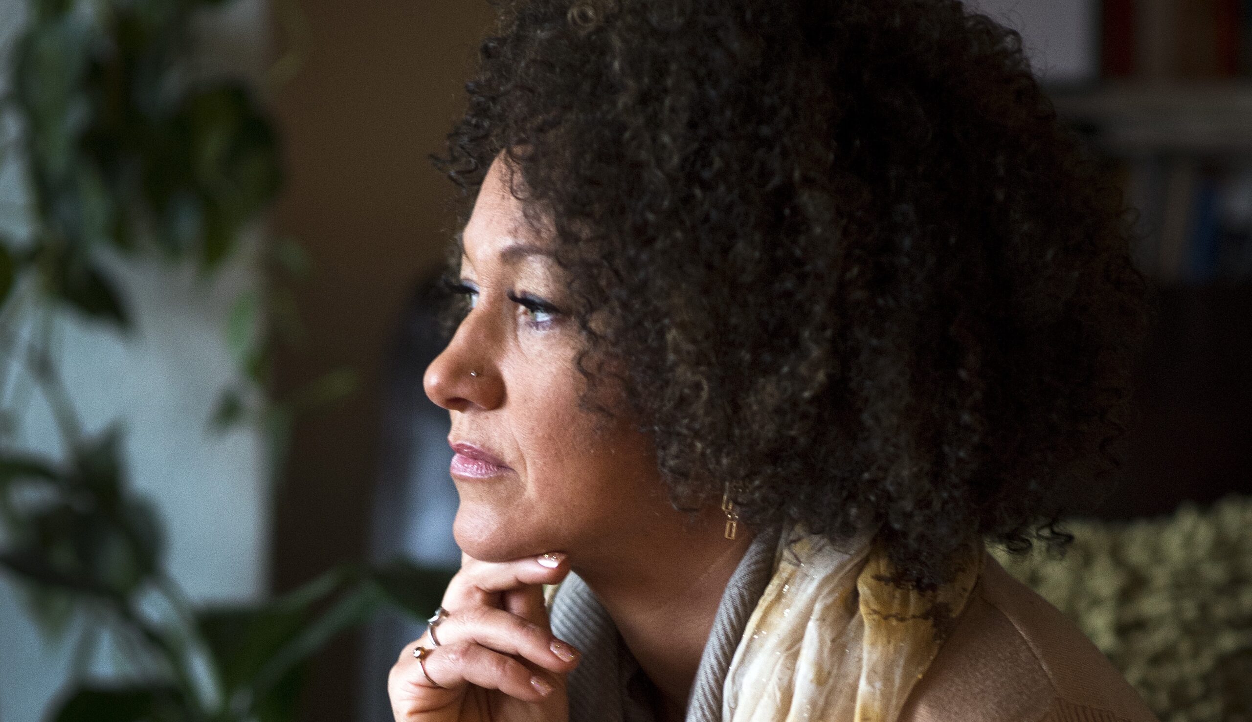 Rachel Dolezal, woman who pretended to be black, charged with welfare fraud
