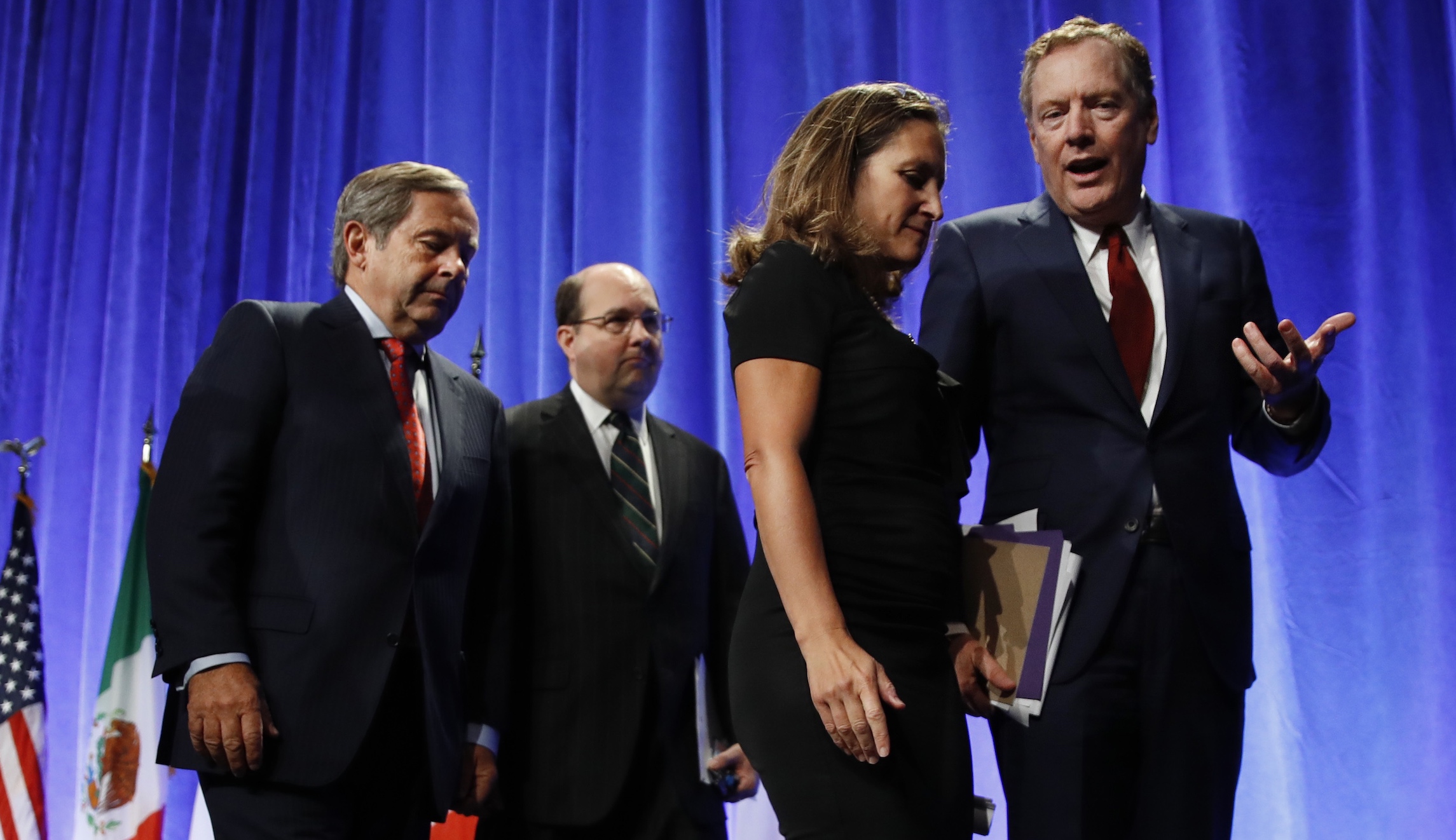 Trump is cracking the Mexico-Canada united front on NAFTA