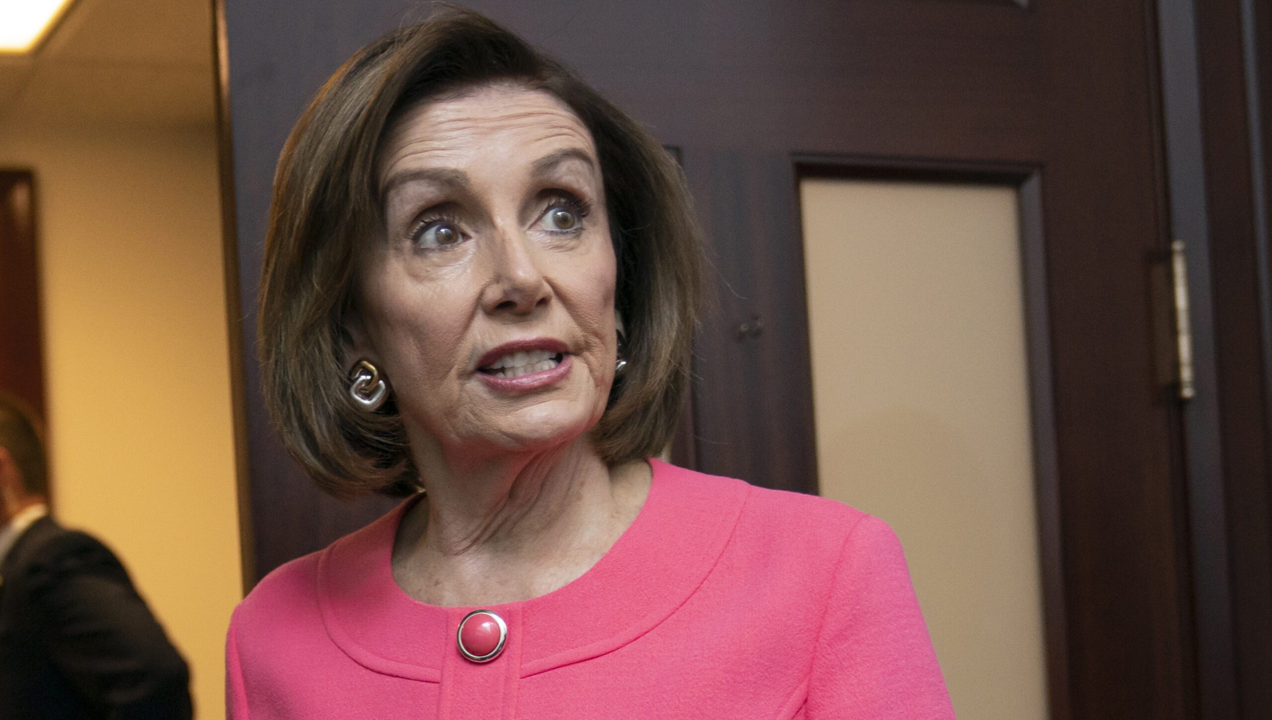 Pelosi won’t return Facebook chief’s calls