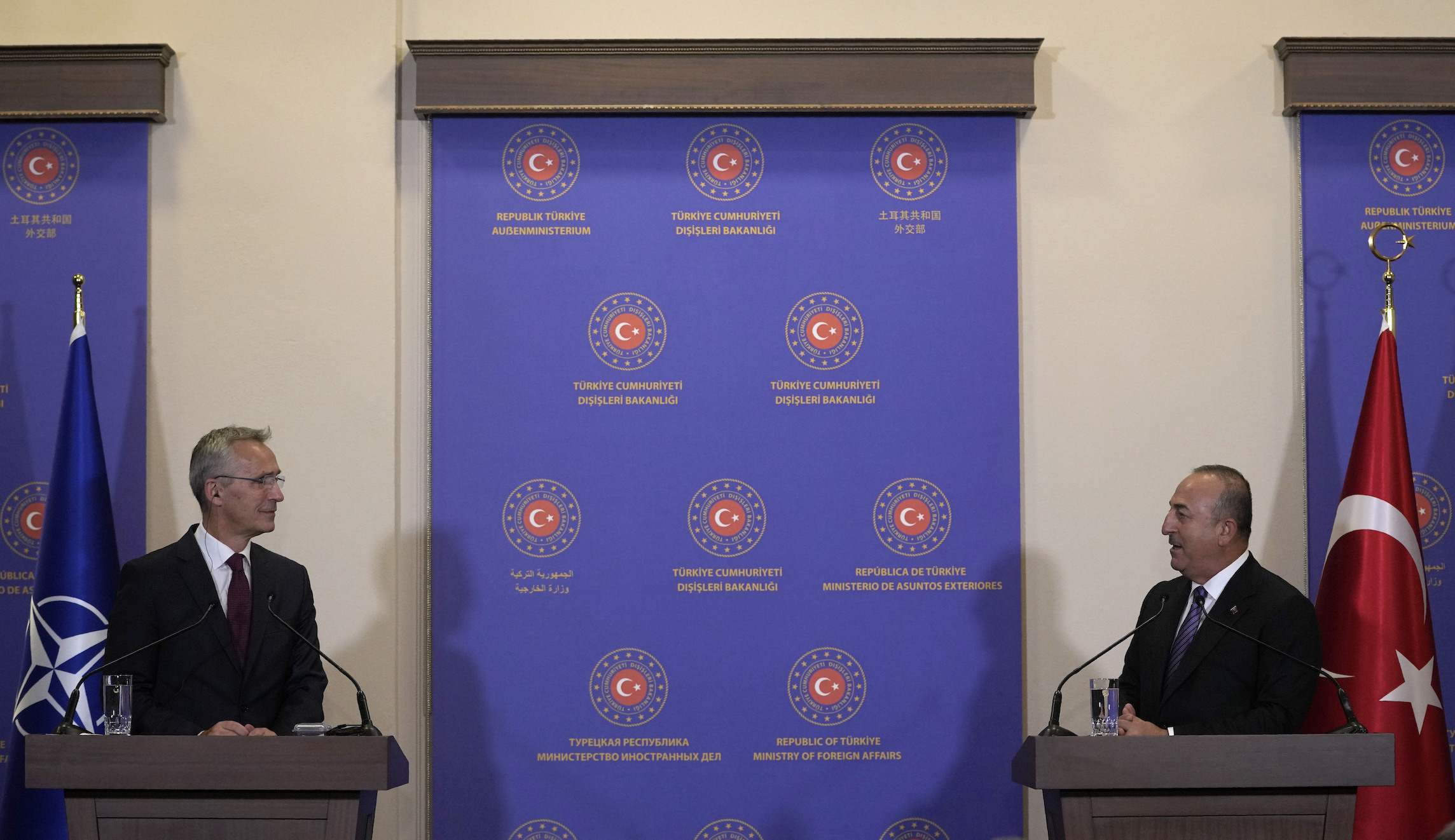 Turkey continues to block NATO membership for Sweden despite Russia threat