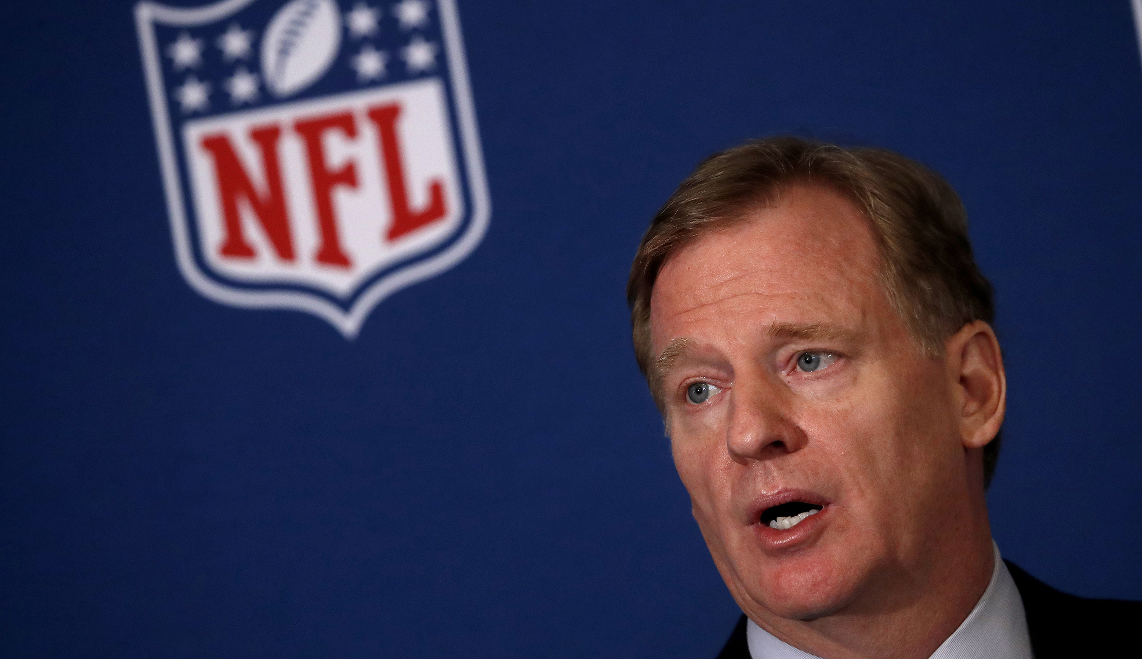 The NFL’s new national anthem rule is a huge cop-out
