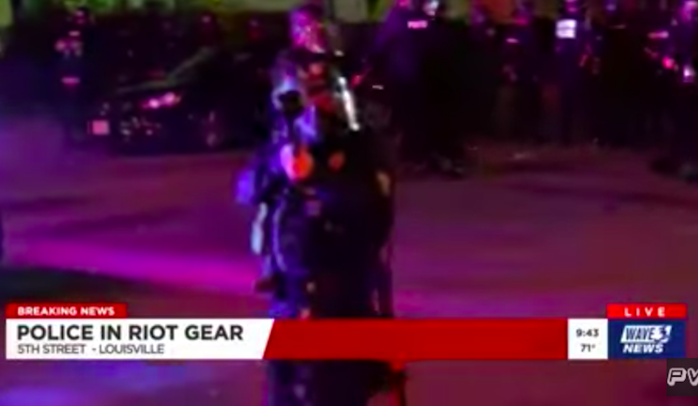 ‘I’m getting shot!’: Louisville police officer shoots pepper bullets at news crew